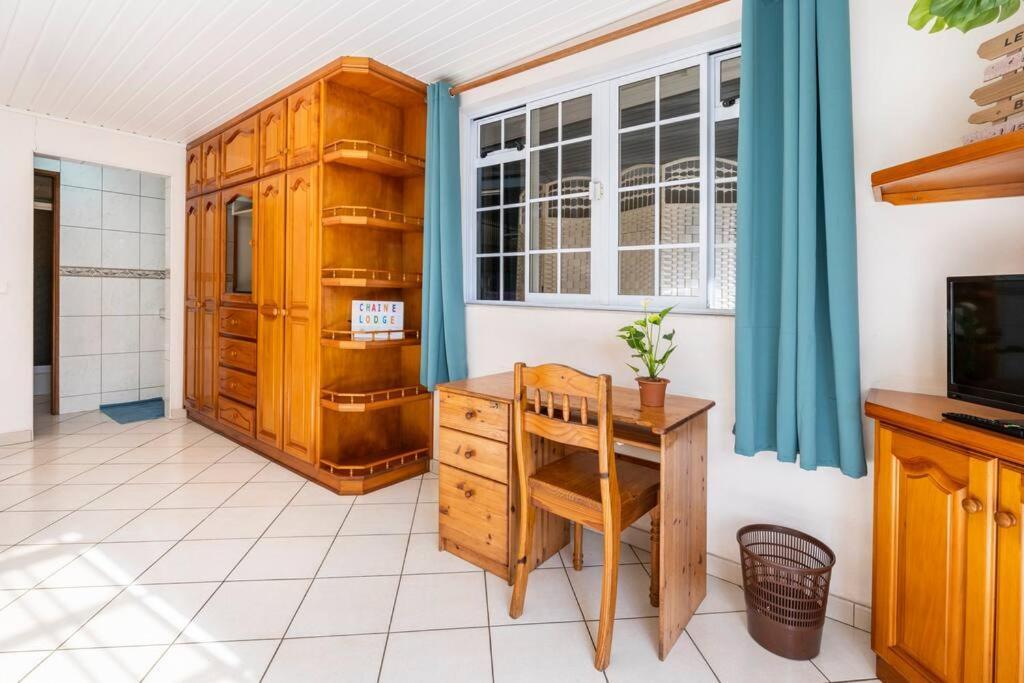 Chaine Lodge Maison Entiere Free Parking & Wifi 3Min De L'Aeroport Faaa ภายนอก รูปภาพ