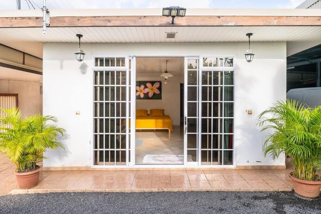 Chaine Lodge Maison Entiere Free Parking & Wifi 3Min De L'Aeroport Faaa ภายนอก รูปภาพ